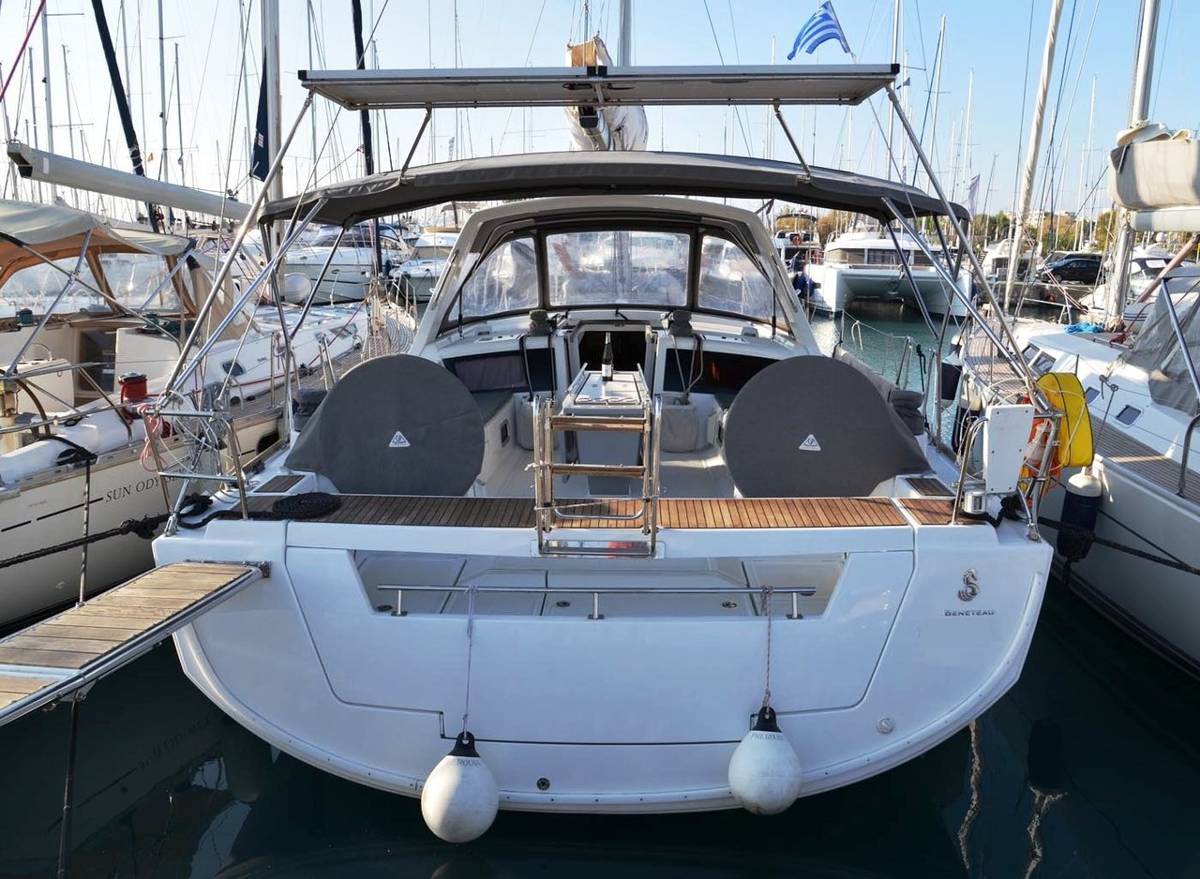 Oceanis 48 - 5 cab. Pherousa