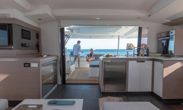 Fountaine Pajot Elba 45 - 4 + 1 cab. Krug
