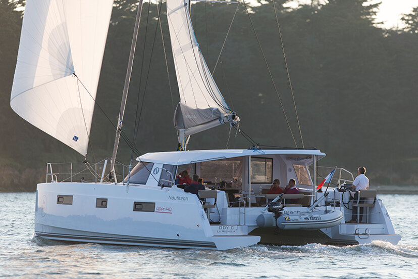 Nautitech 40 open NEW - 4 + 2 cab. Whale Symphony
