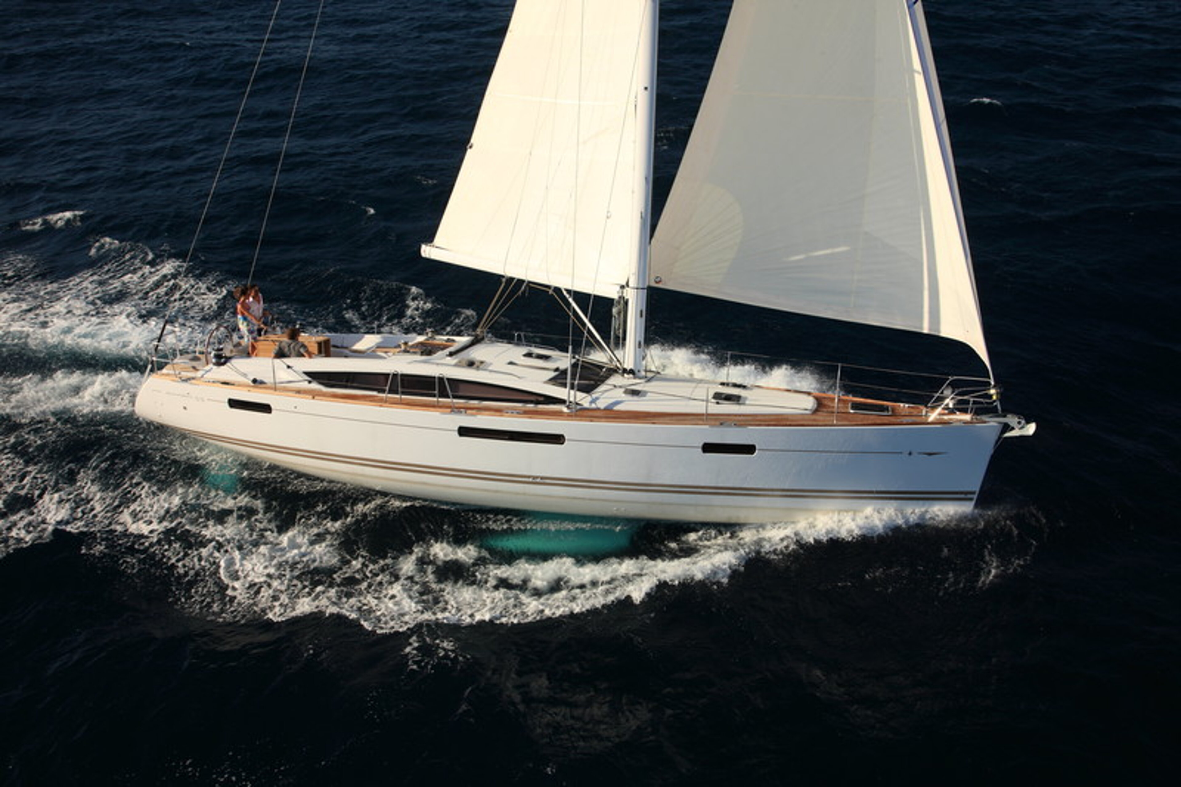 Jeanneau 53 - 5 + 1 cab. Anita